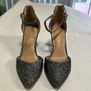 THALIA SODI
Vanesssa Pointed-Toe Pumps, Size 5.5
